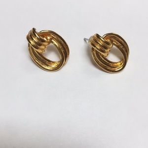 Gold colored Earrings